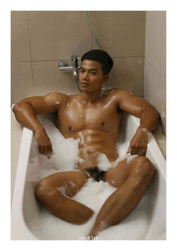 NoGrid-Men-Issue-05---Howling-BiG-Wolf